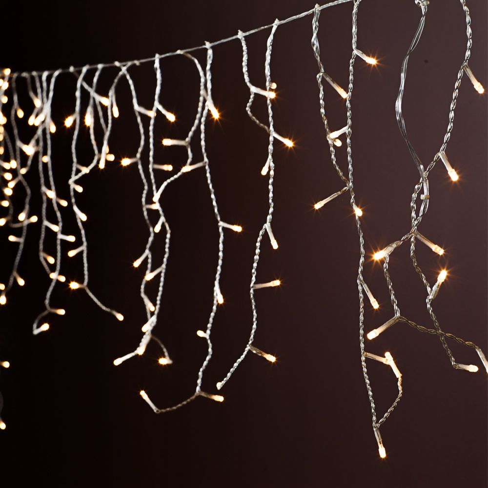 180 LED lampiņu virtene - lāstekas TROLLA