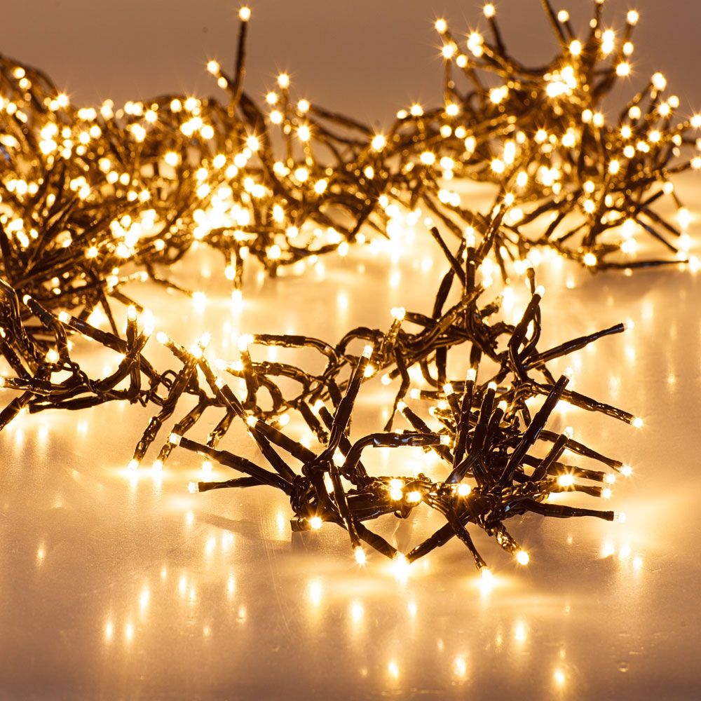576 LED lampiņu virtene SAGI