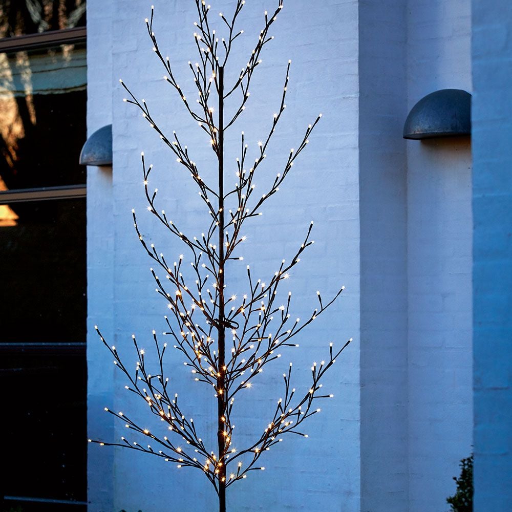 400 LED gaismas dekorācija–koks SKAPOLIT