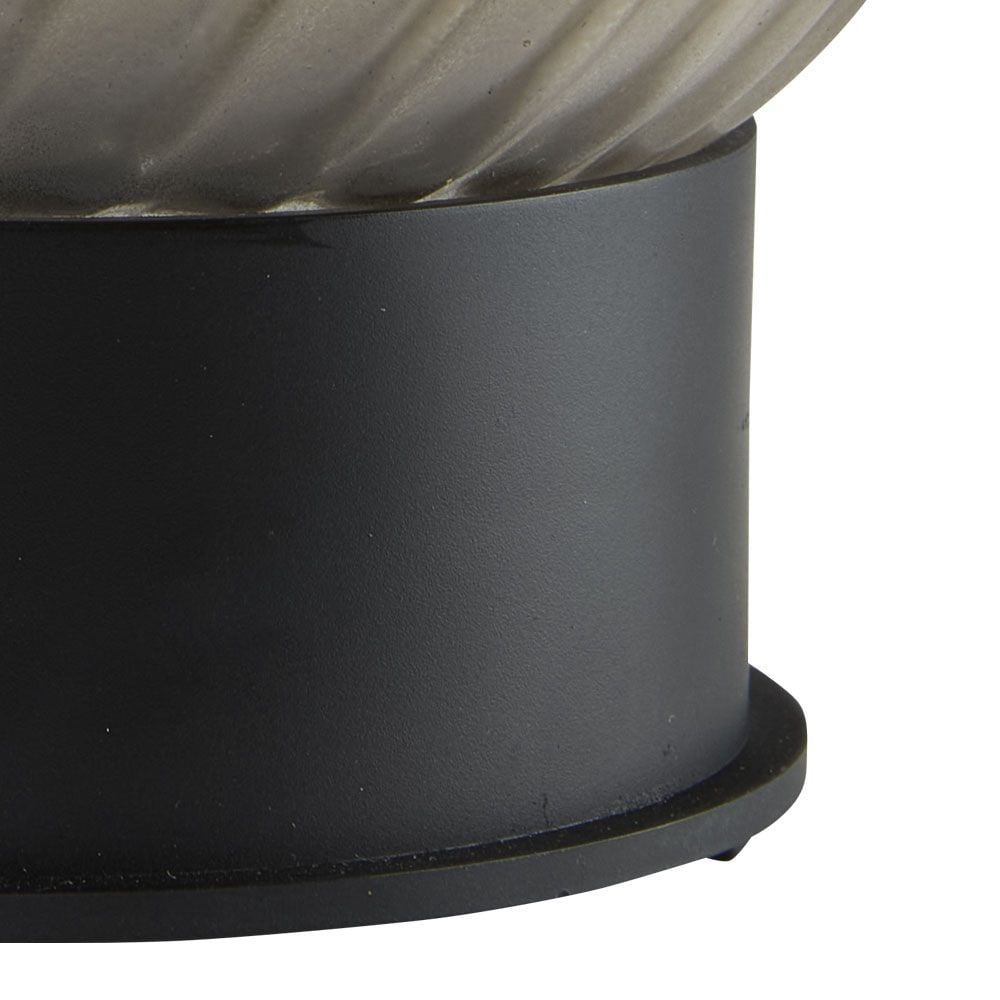 Ar baterijām darbināma lampa MEJSE