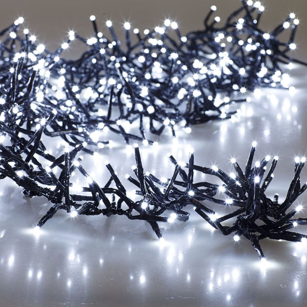 576 LED lampiņu virtene SAGI