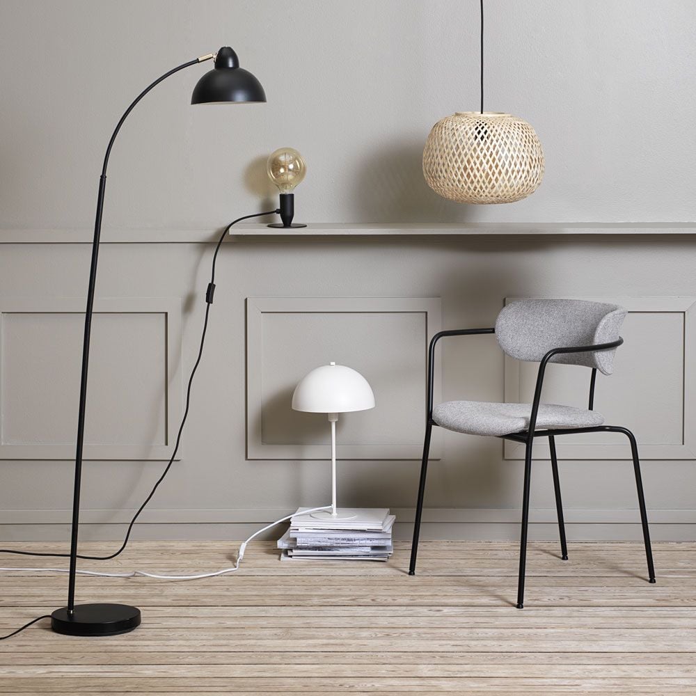 Gr das lampa HUGO 154 cm JYSK Vienm r lieliski pied v jumi