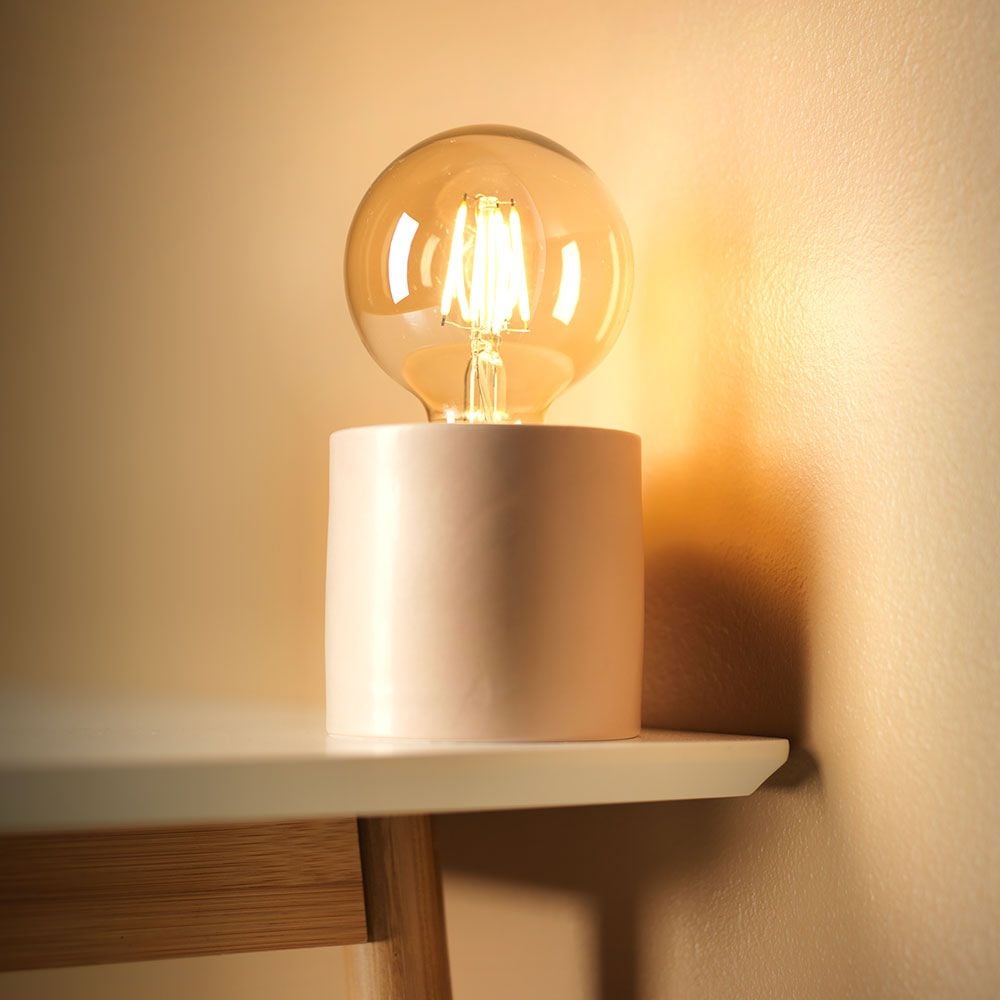 Lampa ar baterijām ARNOLD