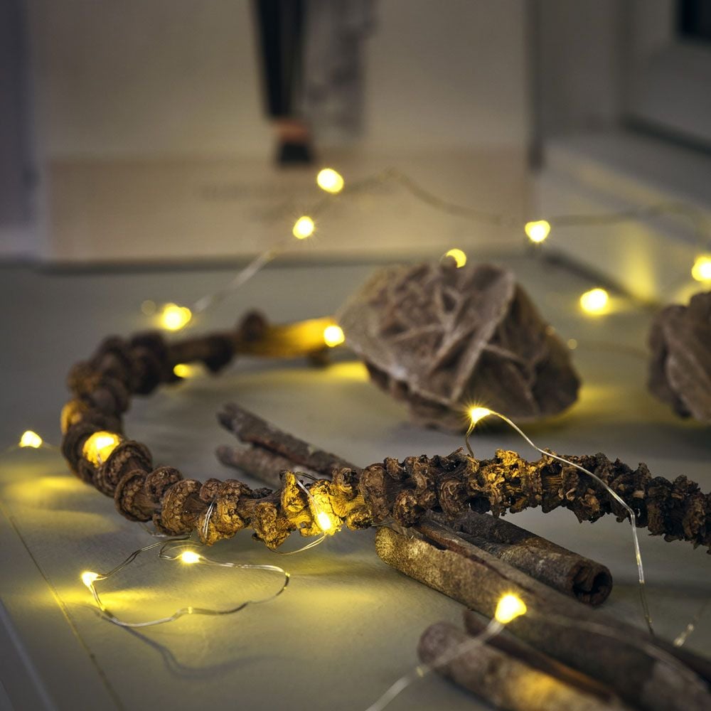 40 LED lampiņu virtene GJALP
