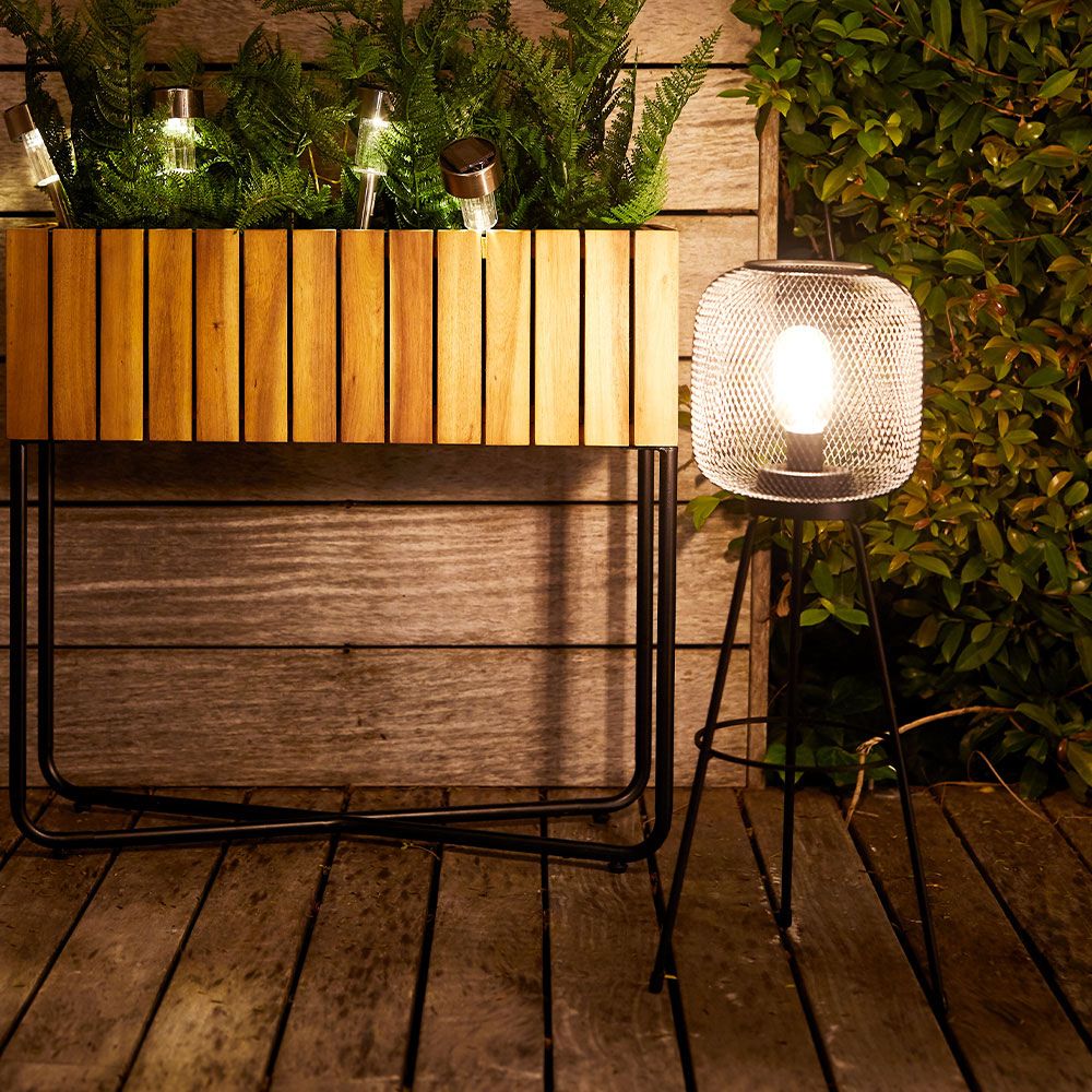 Ar baterijām darbināma lampa VANNRIKSE