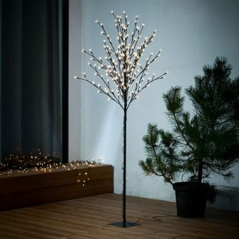 200 LED gaismas dekorācija–koks HLIN