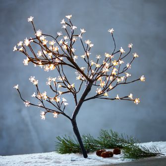 128 LED gaismas dekorācija - koks HEIMDAL
