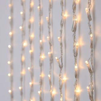 220 LED lampiņu virtene - aizkars HAMMAREN